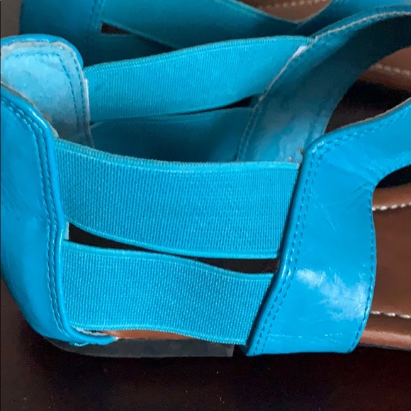 Sandals - Picture 5 of 5